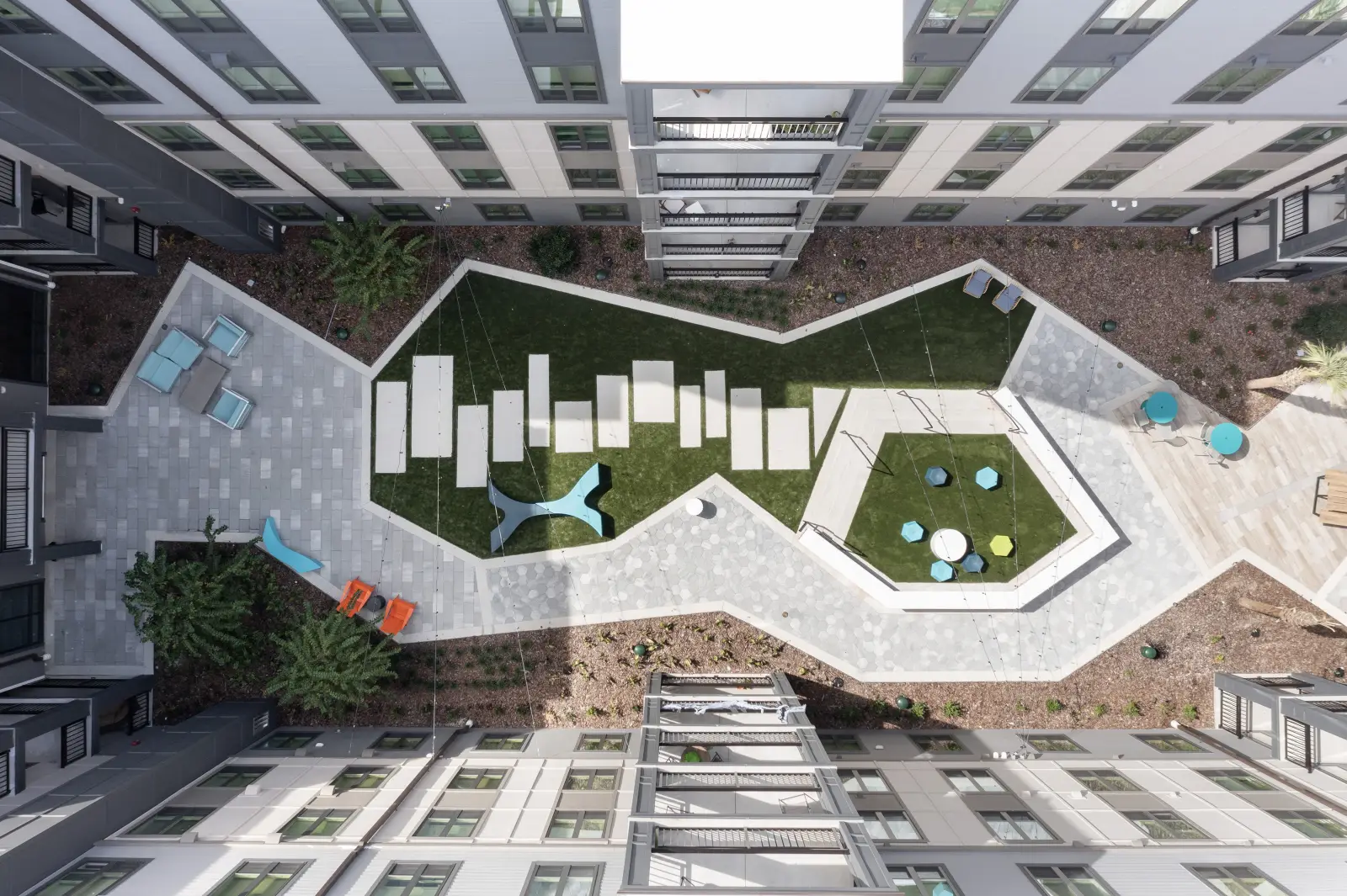 Theory Gainesville-25 Theory Gainesville 25